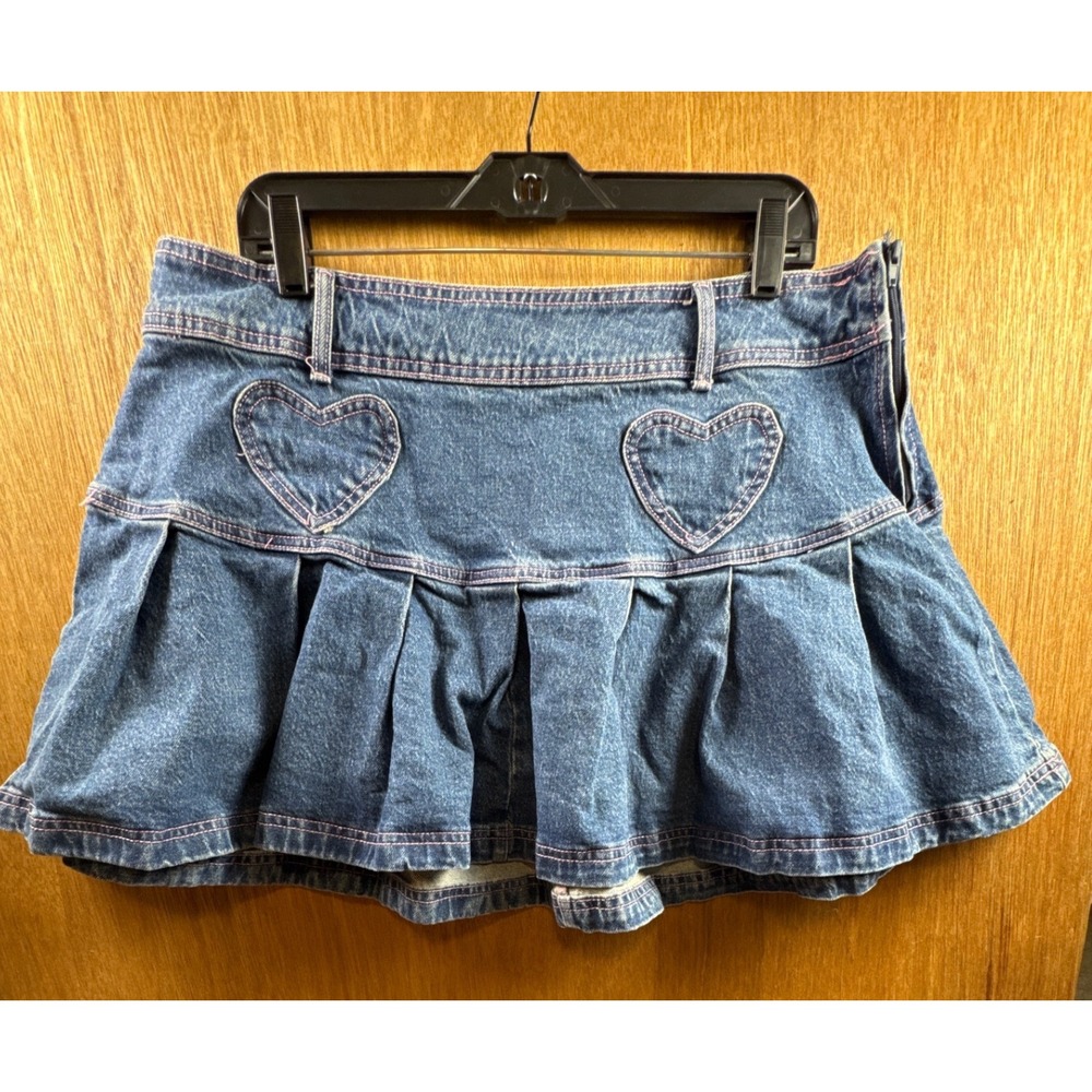 Sweet Society Denim Mini Skirt Womens Size M Blue Y2K Heart Pleated Pink